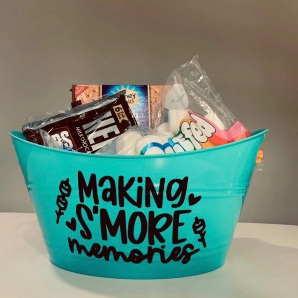Custom s’mores basket